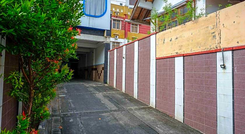 RedDoorz @ Hotel Artama Pandanaran Semarang