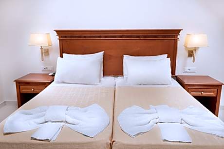 Family Room with Sea View