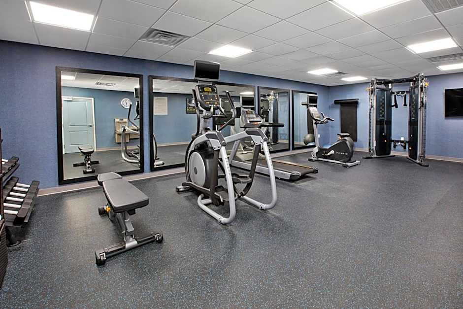 Staybridge Suites Ames By IHG