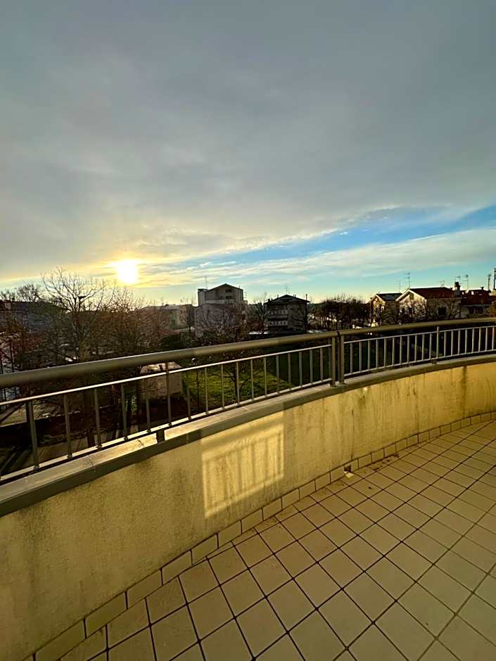 Residence Elisa Luxurious Apartment - AGENZIA COCAL