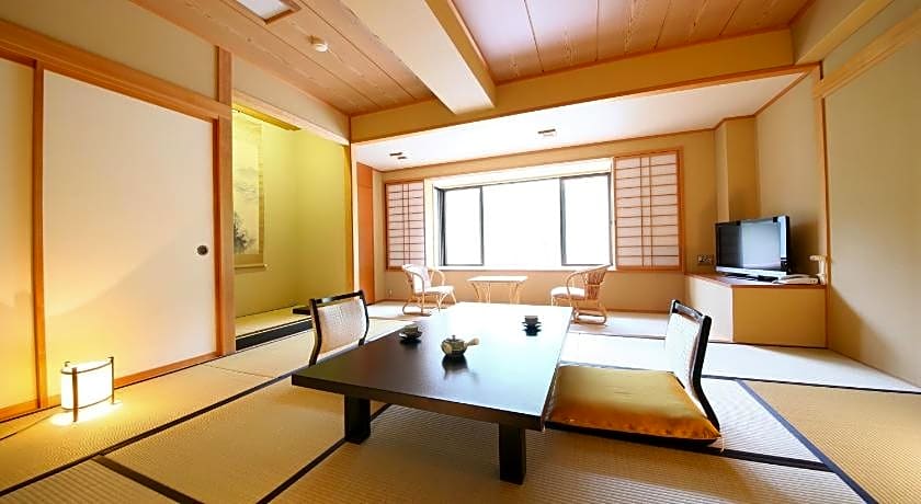 Shirafune Grand Hotel