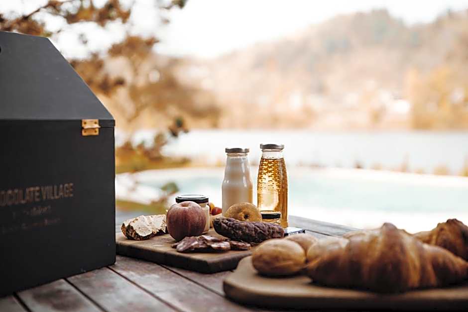 Luxury glamping Chocolate village