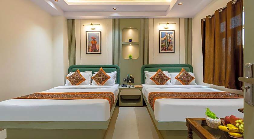 Hotel Golden Wings