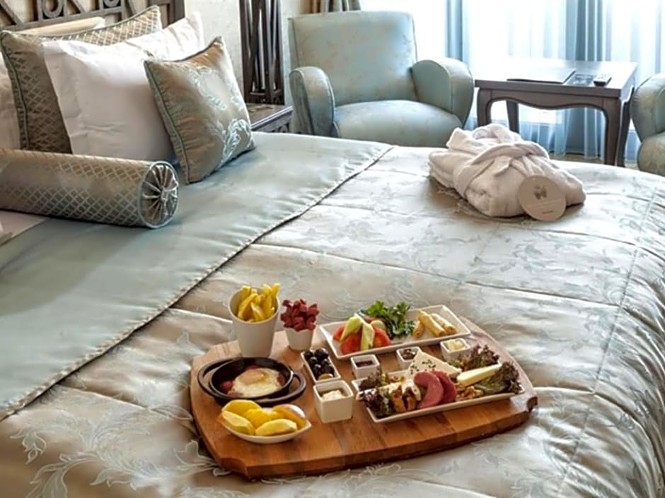 Cadence Design Hotel