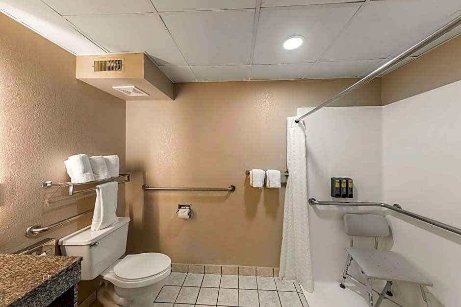 Best Western Plus Russellville Hotel and Suites