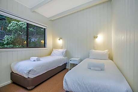 Two-Bedroom Villa with Valley View