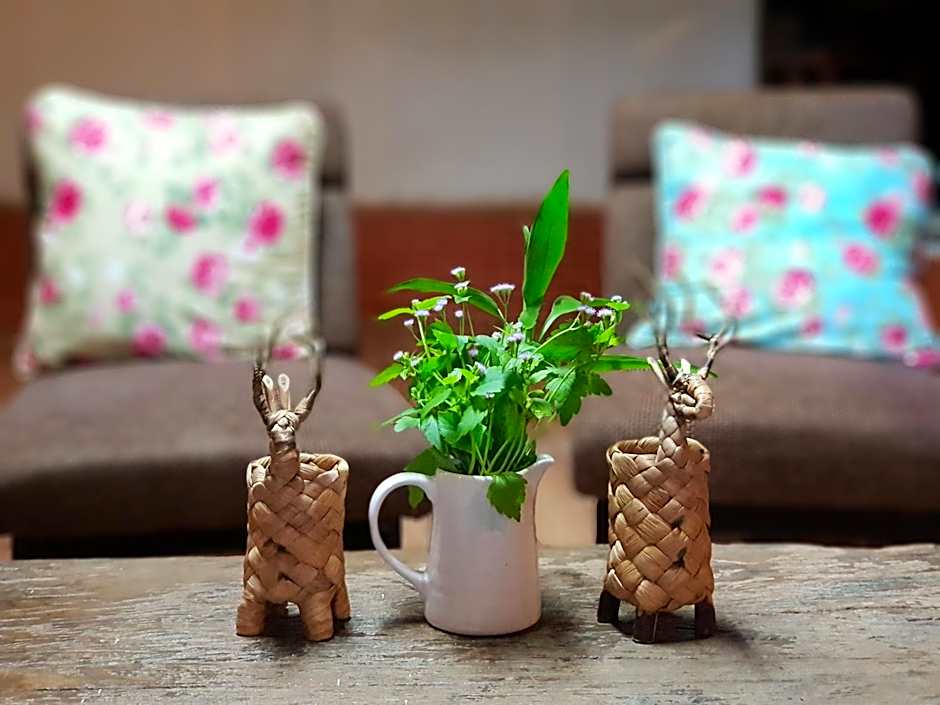 Baanmai Phaipa House