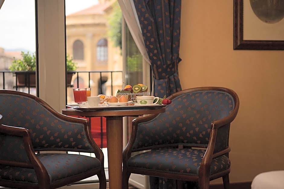 Massimo Plaza Hotel