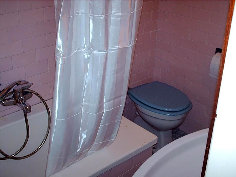 Hotel Triana e Tyche