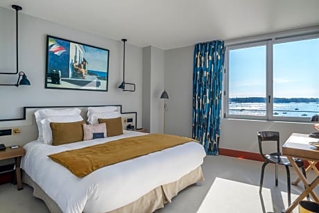 Superior room with Sea view