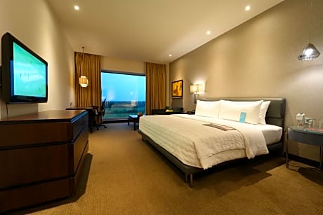 Club Twin Room with Lounge Access and Complimentary one way Airport Transfer