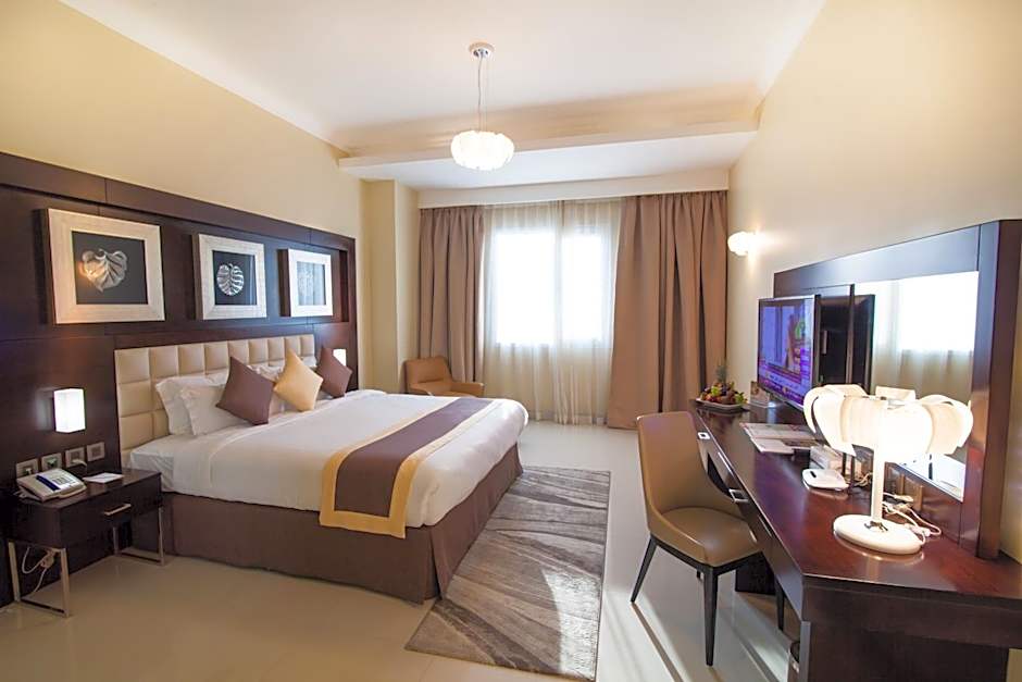 Atiram Premier Hotel