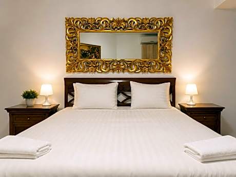 Double Room with Shared Bathroom
