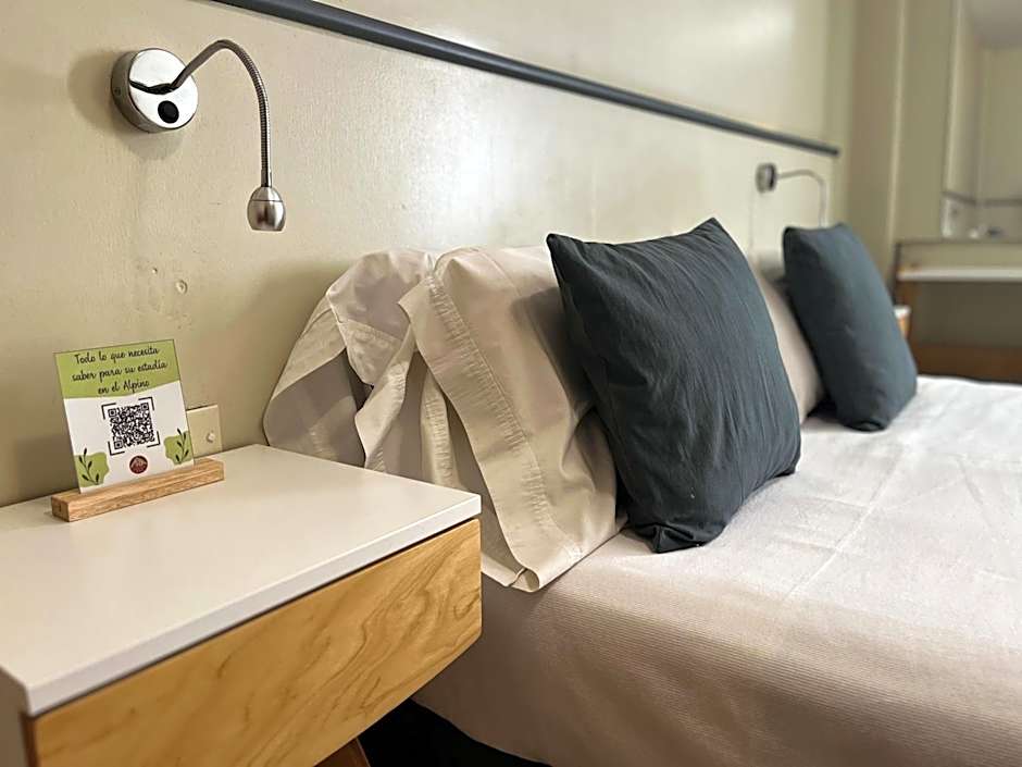 Alpino Hotel