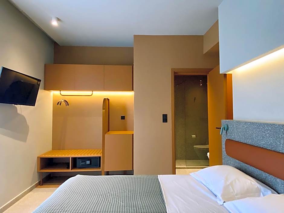 Photo 1 of 12 of 1 Double Bed or 2 Beds, Acropolis View