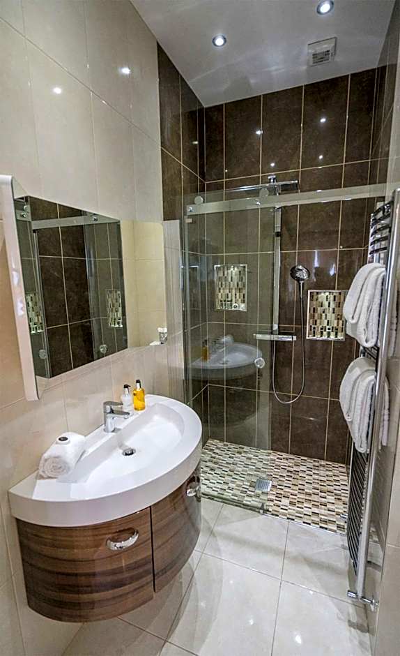 Tullyglass House Hotel