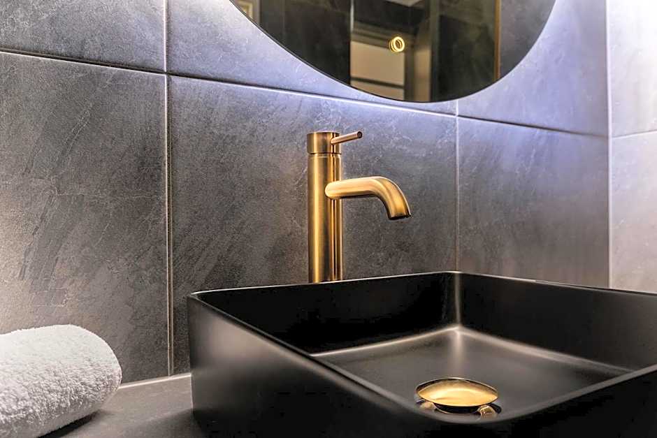 Batman's Hill on Collins