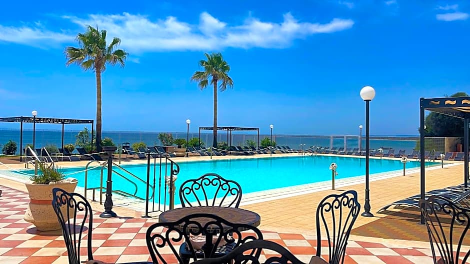 Hotel Ara Solis