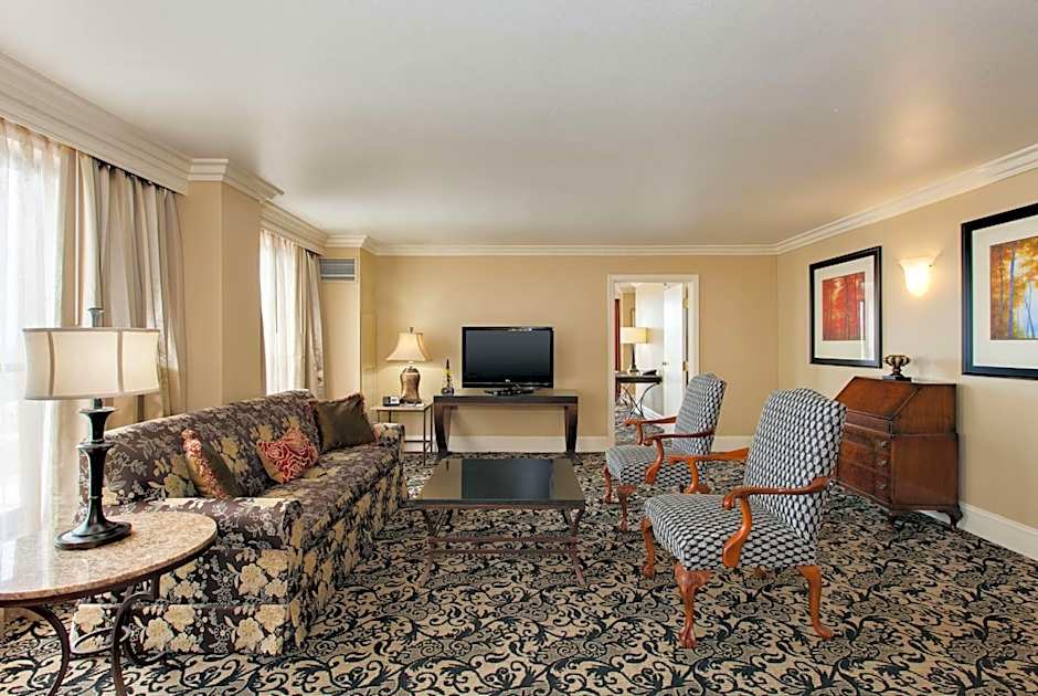 President Abraham Lincoln - A DoubleTree By Hilton Hotel