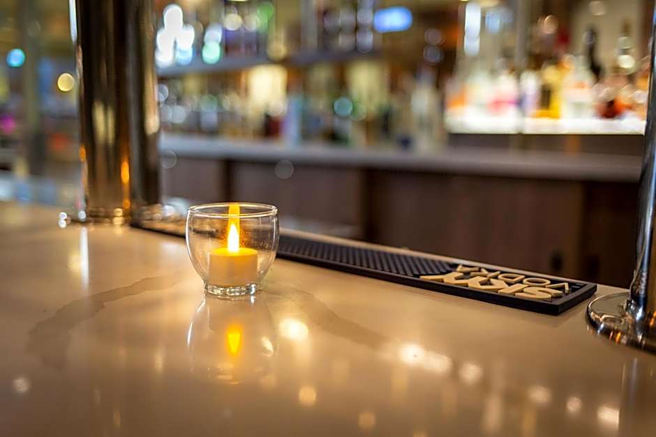 Holiday Inn Toronto Downtown Centre By IHG