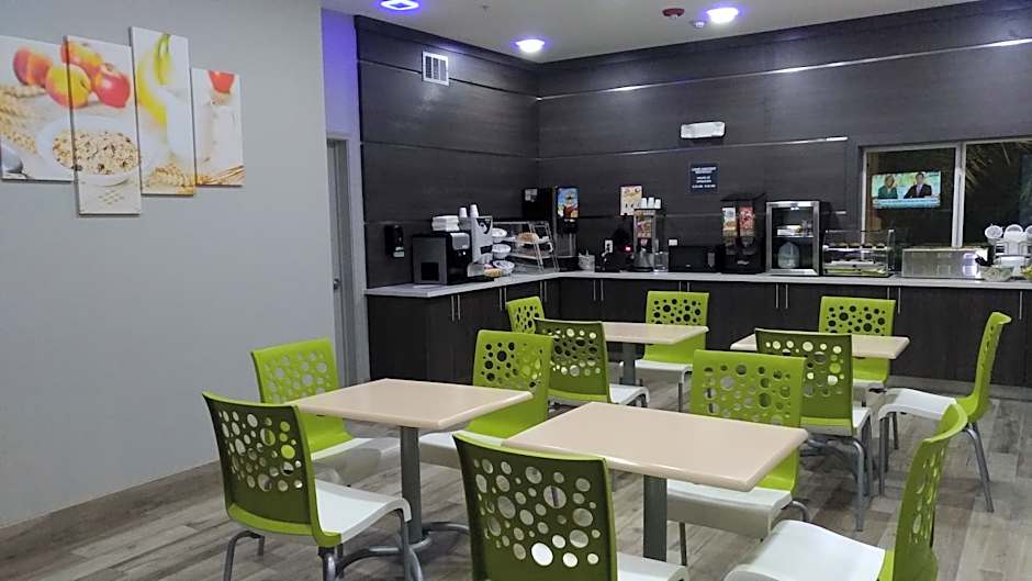 Haven Inn & Suites Downtown Houston.