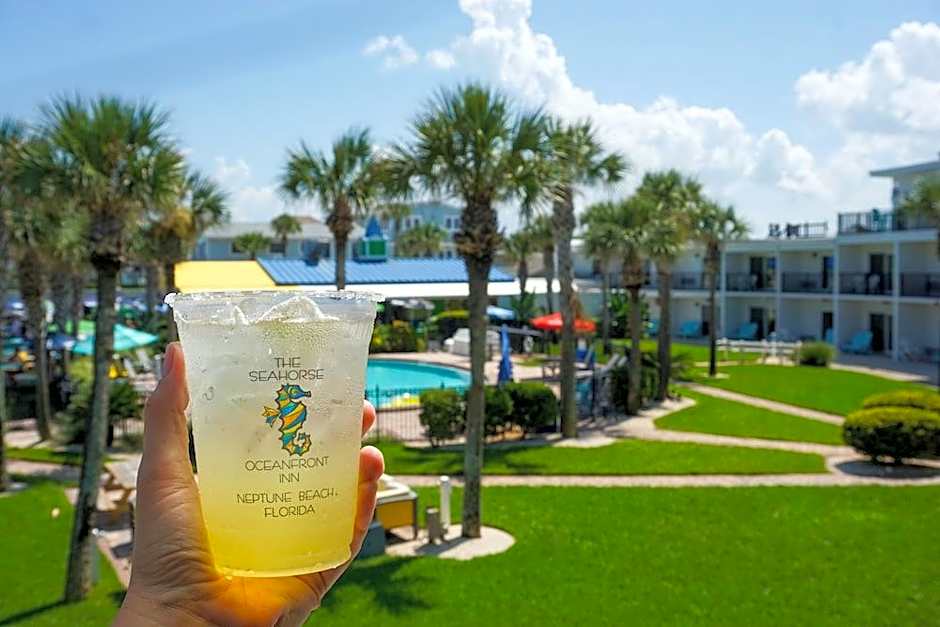 The Seahorse Oceanfront Inn
