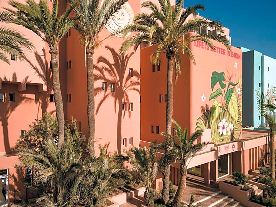 Bikini Island & Mountain Hotel Es Trenc -Adults only-