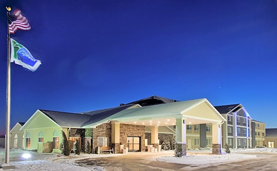 Holiday Inn Express Hotel & Suites Beatrice By IHG