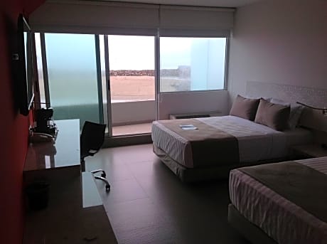 Double Room with Two Double Beds with Balcony