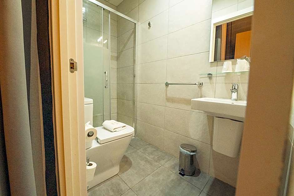 Hostal Live Natura Barcelona