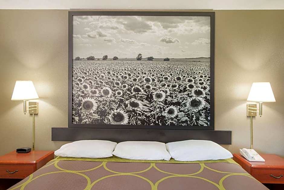 Photo 1 of 4 of 1 King Bed Suite