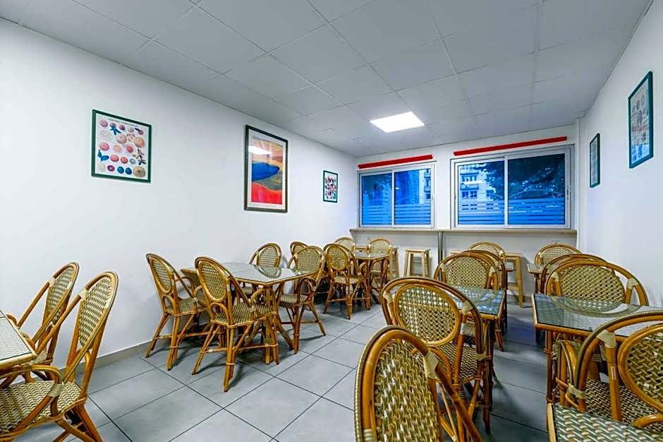 Comfort Hotel Alba Rouen