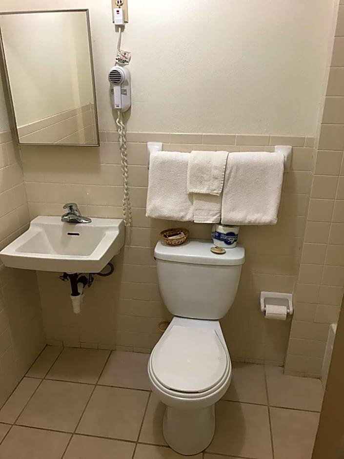 Budget Inn of Brownfield