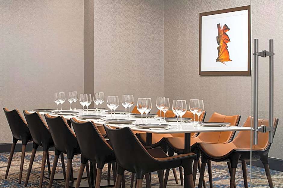 The Alloy King of Prussia - a DoubleTree by Hilton