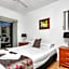 Cairns Reef Apartments & Motel