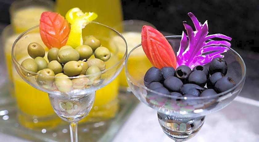 Red Fox by Lemon Tree Hotels, Tiruchirappalli