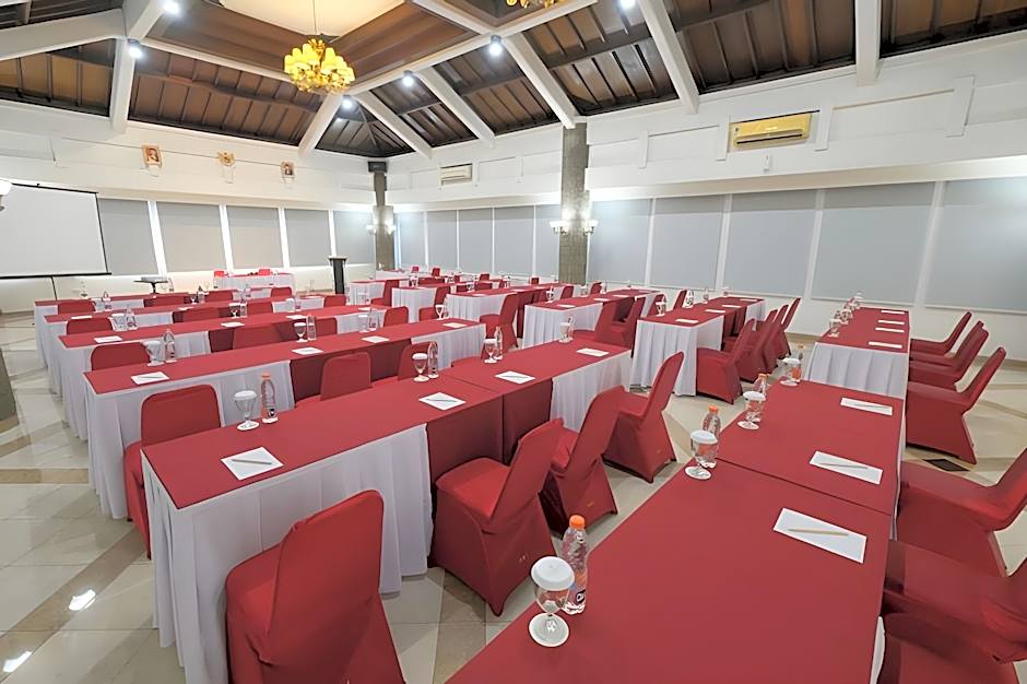Grand Orchid Hotel