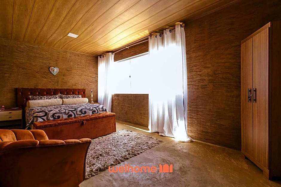 Casa na pedra em Serra Negra vista para montanha