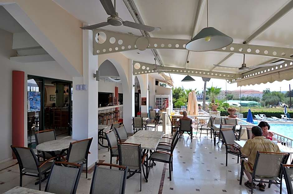 Ilios Hotel, Adults Only