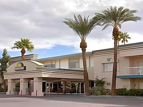 Economy Inn Hollywood