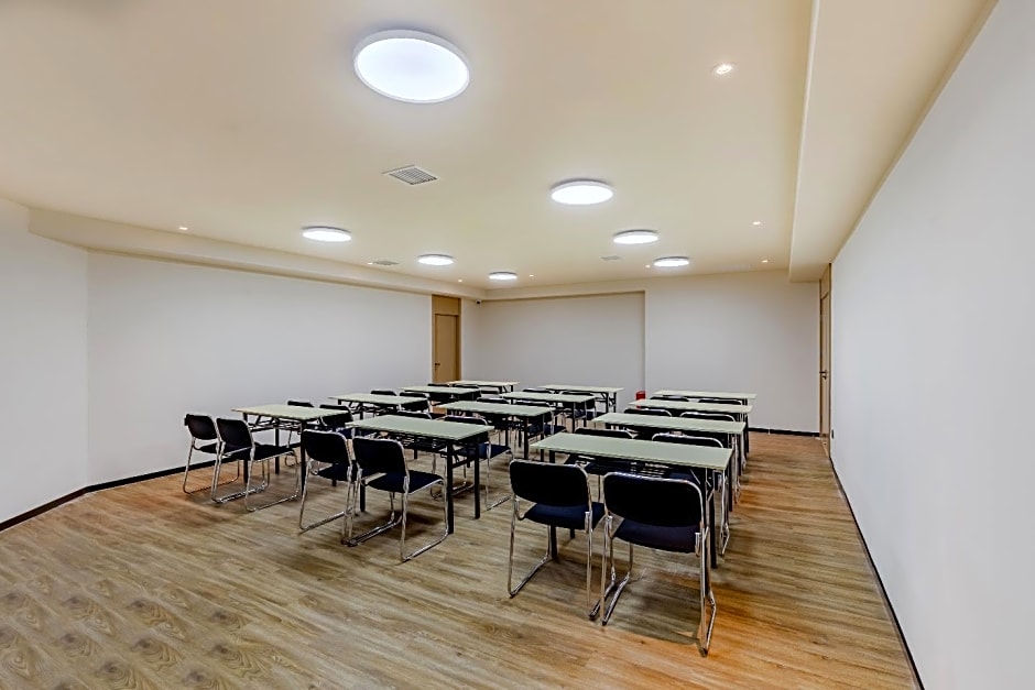 City Comfort Inn Shaorao Poyang