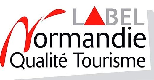 Hotel The Originals Bernay Acropole