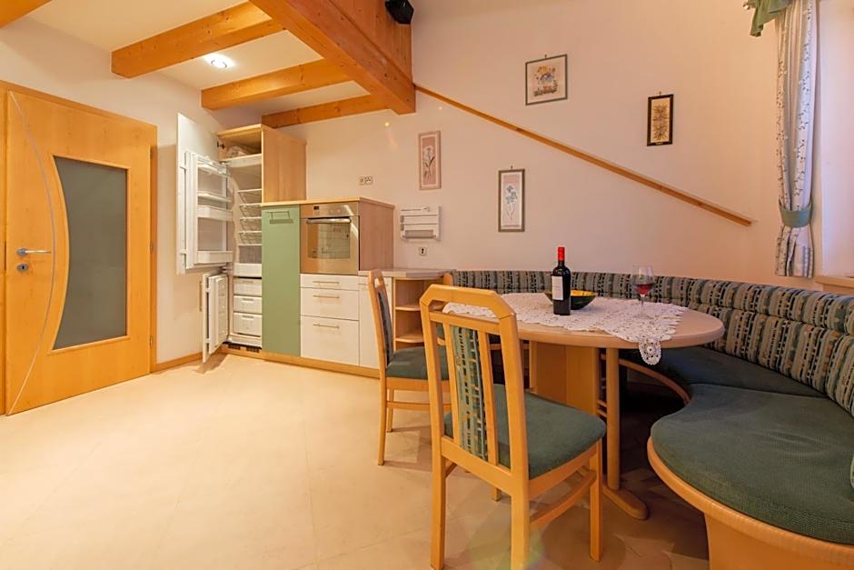 Apartments Ciasa Costisela