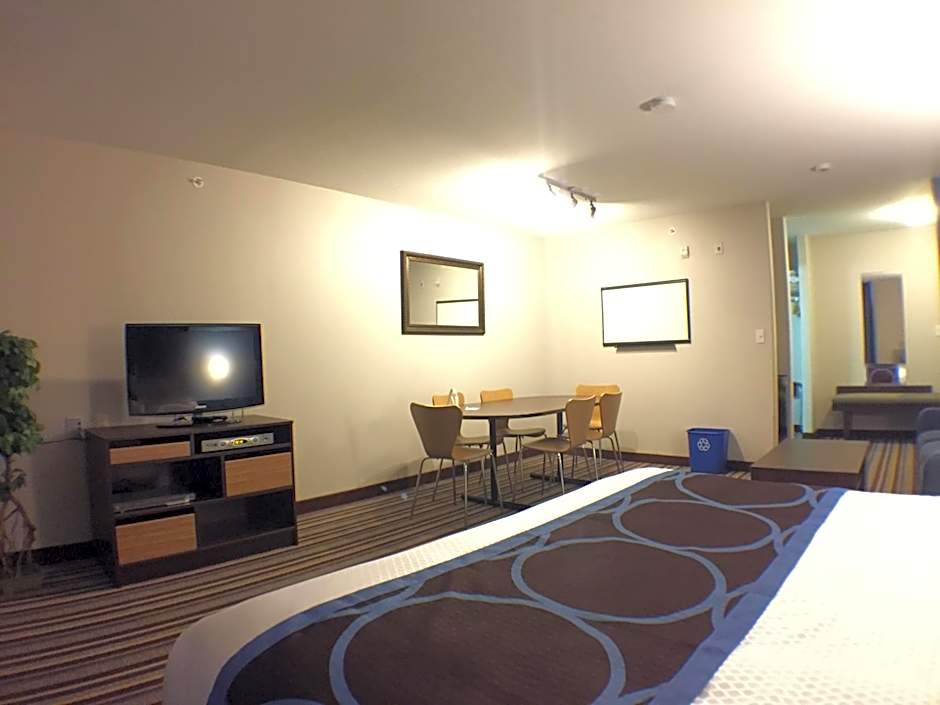 Super 8 by Wyndham Fort Frances