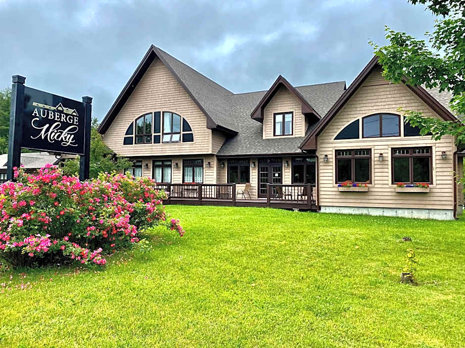 Photo 1 of 50 of Auberge MicKy Inc