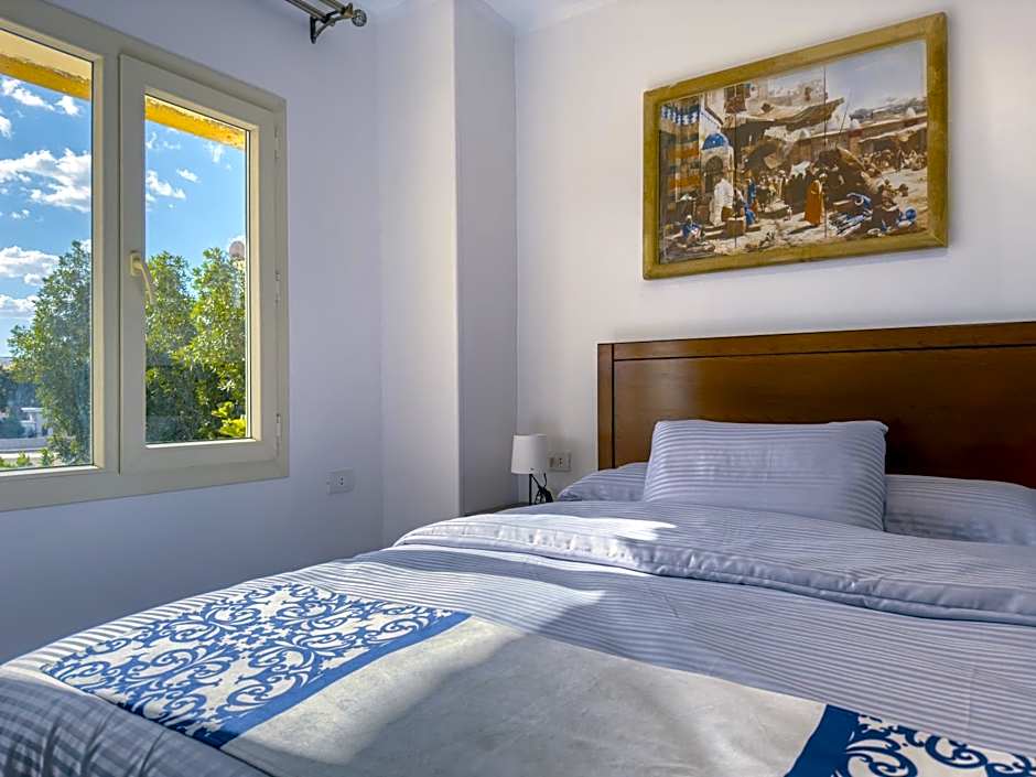 Royal Crown Hotel Giza Pyramids View