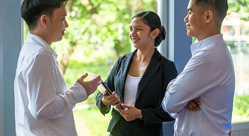 Microtel by Wyndham UP Technohub