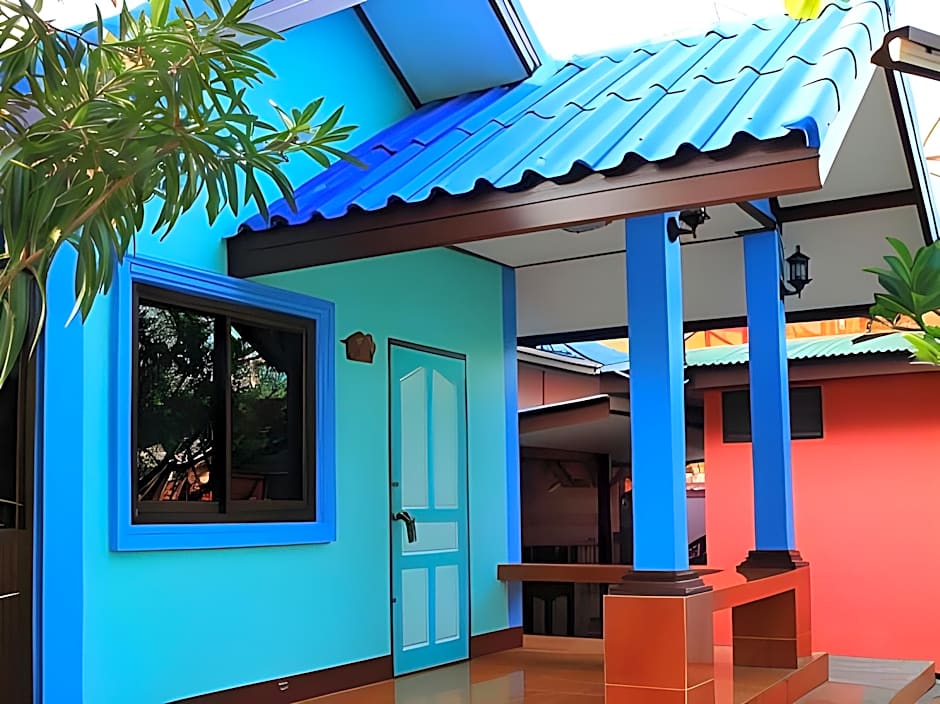Wilailak Bungalows @ Koh Si Chang