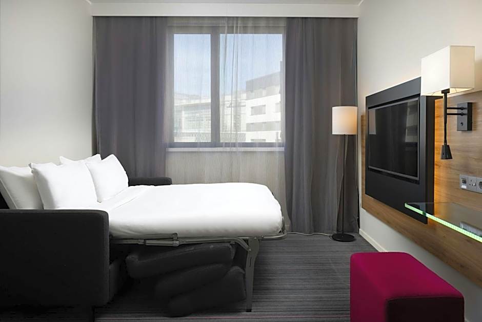 Moxy Southampton