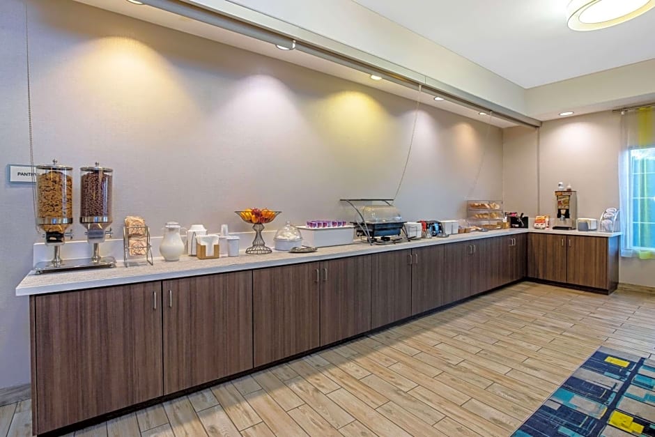 La Quinta Inn & Suites by Wyndham Manteca Ripon